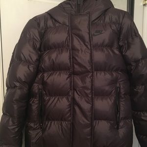 Nike insulted puffer lightweight jacket